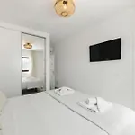 Sea Breeze Callao By Escape Vila
