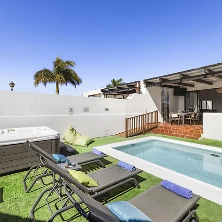 Villa Sea Breeze Callao By Escape