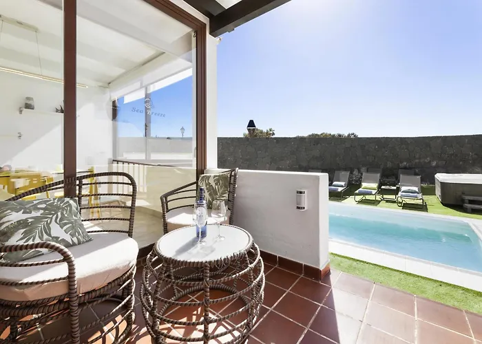 Villa Sea Breeze Callao By Escape