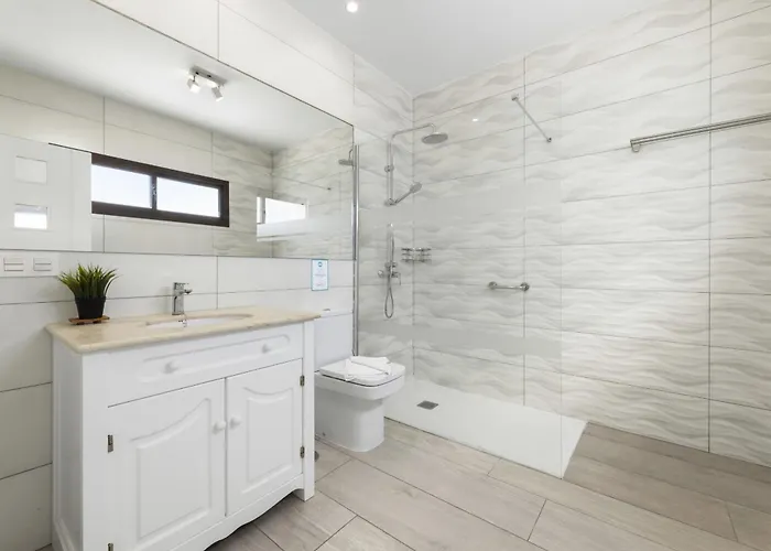 Sea Breeze Callao By Escape Villa