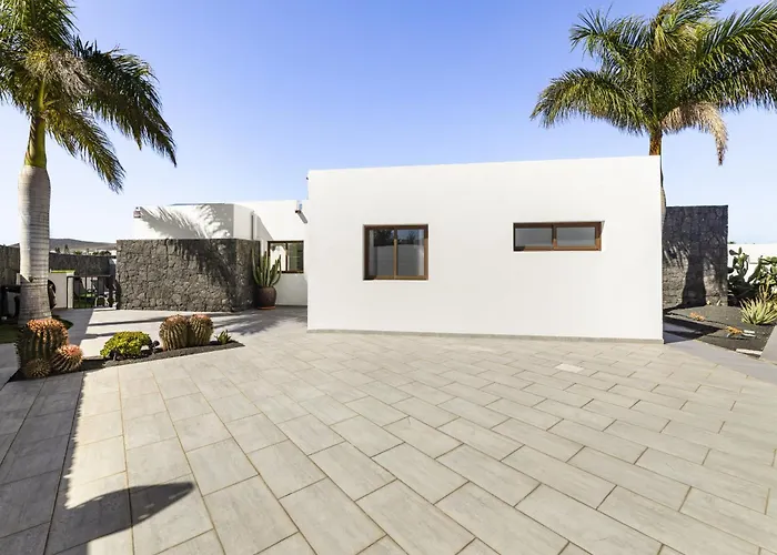 Sea Breeze Callao By Escape Villa *