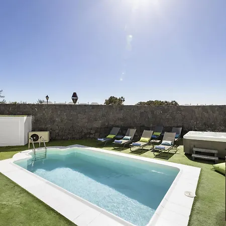 Villa Sea Breeze Callao By Escape