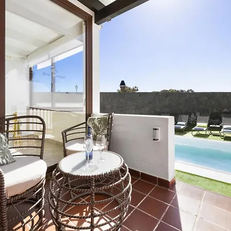 Villa Sea Breeze Callao By Escape