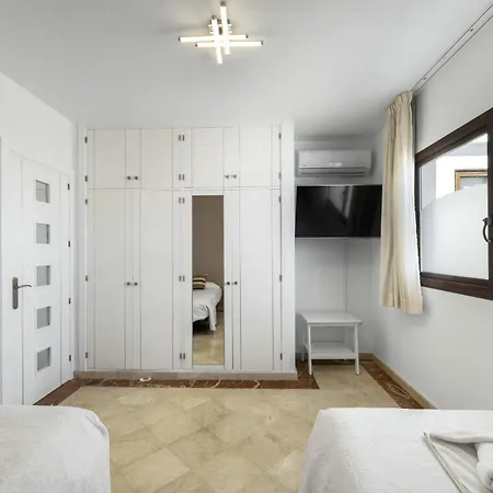 Sea Breeze Callao By Escape * Playa Blanca
