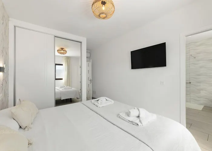 Sea Breeze Callao By Escape Villa